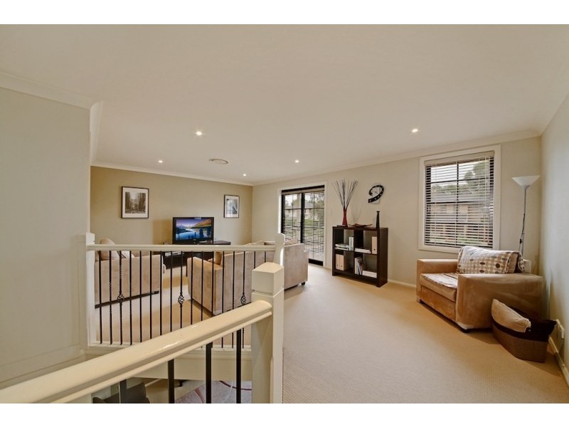 11 Lochview Crescent, Mount Annan NSW 2567