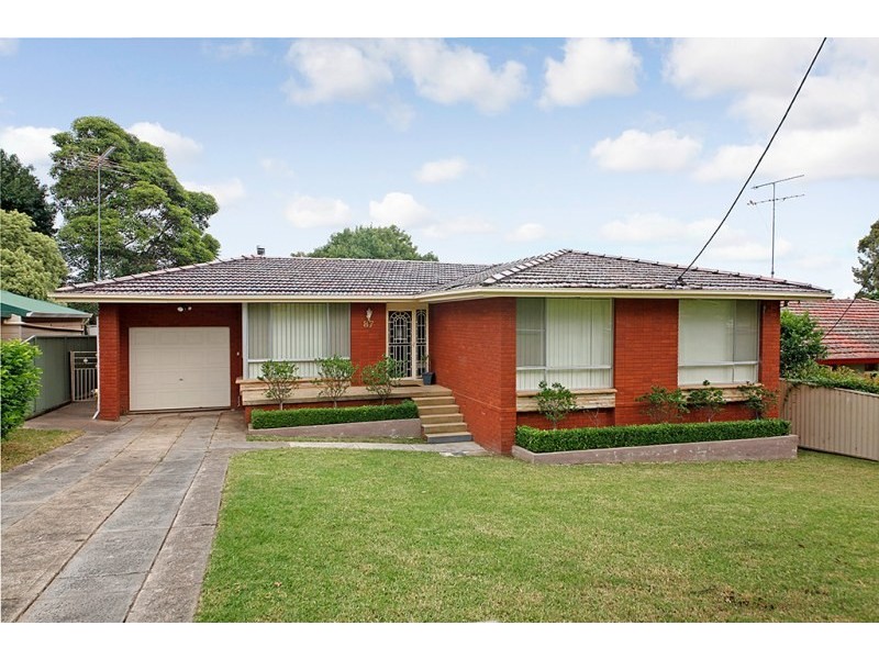 87 Pindari Avenue, Camden NSW 2570