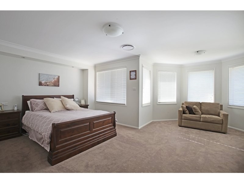 15 Warner Street, Camden Park NSW 2570