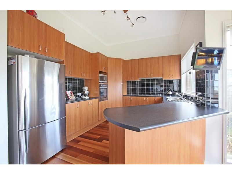 15 Warner Street, Camden Park NSW 2570