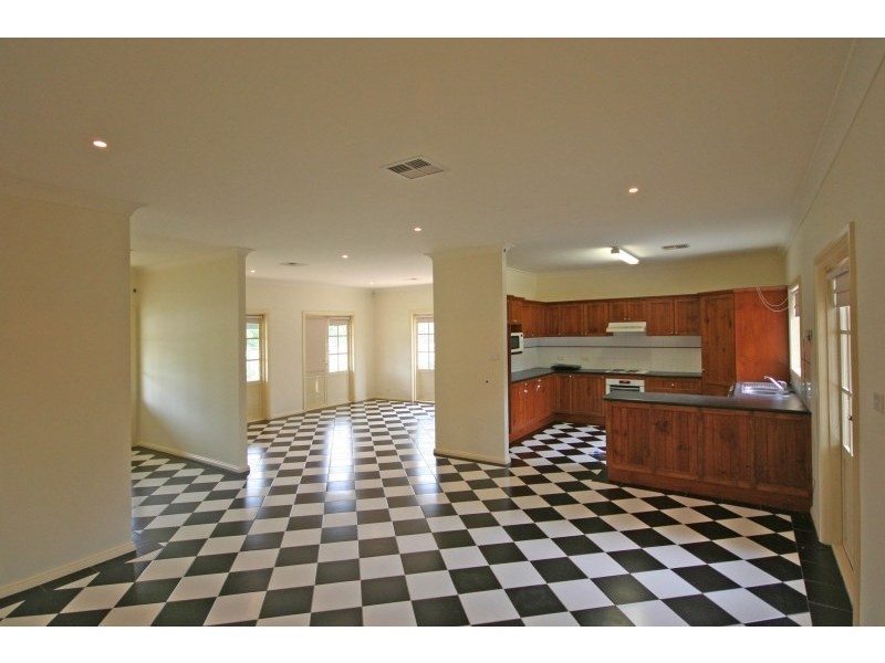 200 Old Hume Highway, Camden NSW 2570