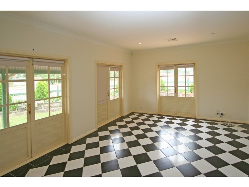 200 Old Hume Highway, Camden NSW 2570