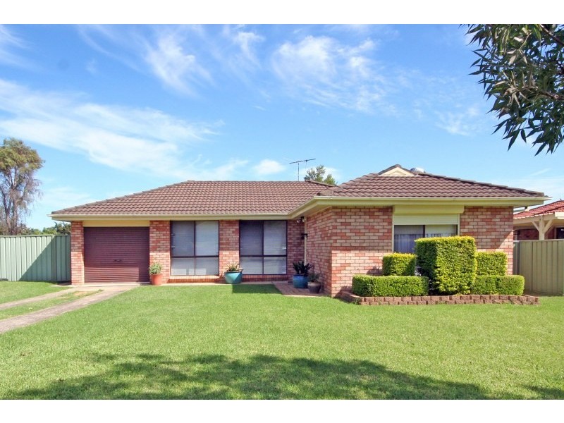 6  Shoemark Place, Narellan NSW 2567