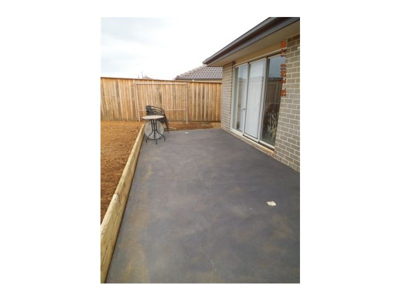 13 Orwell Place, Spring Farm NSW 2570