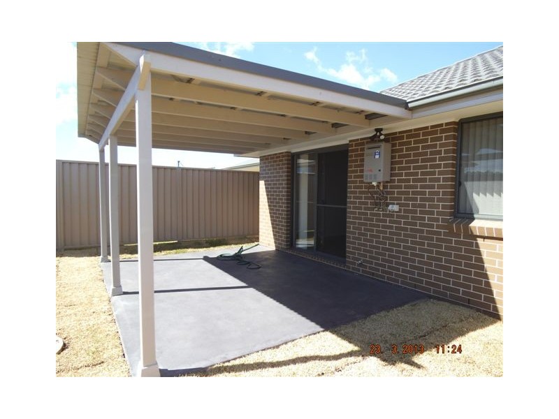 9  Corder Street, Spring Farm NSW 2570