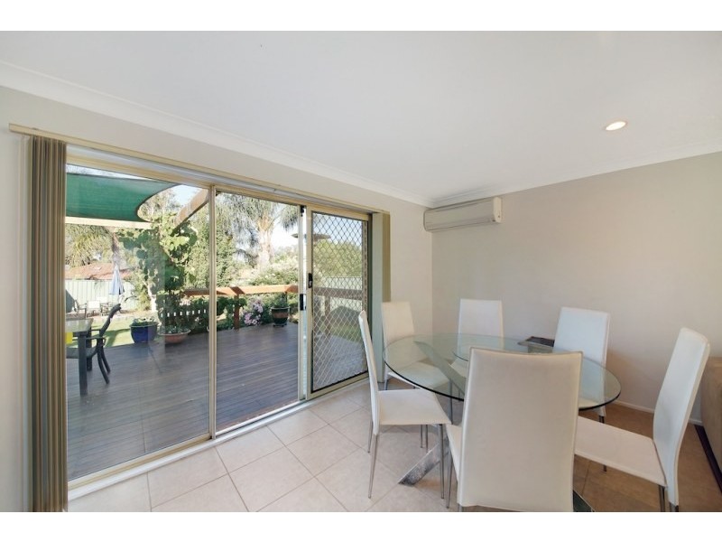 10 Nott Place, Mount Annan NSW 2567