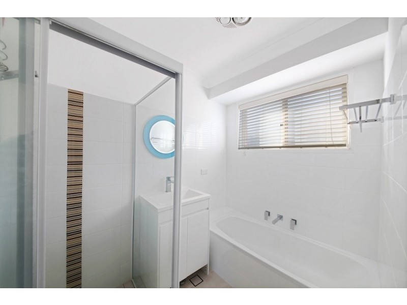 10 Nott Place, Mount Annan NSW 2567