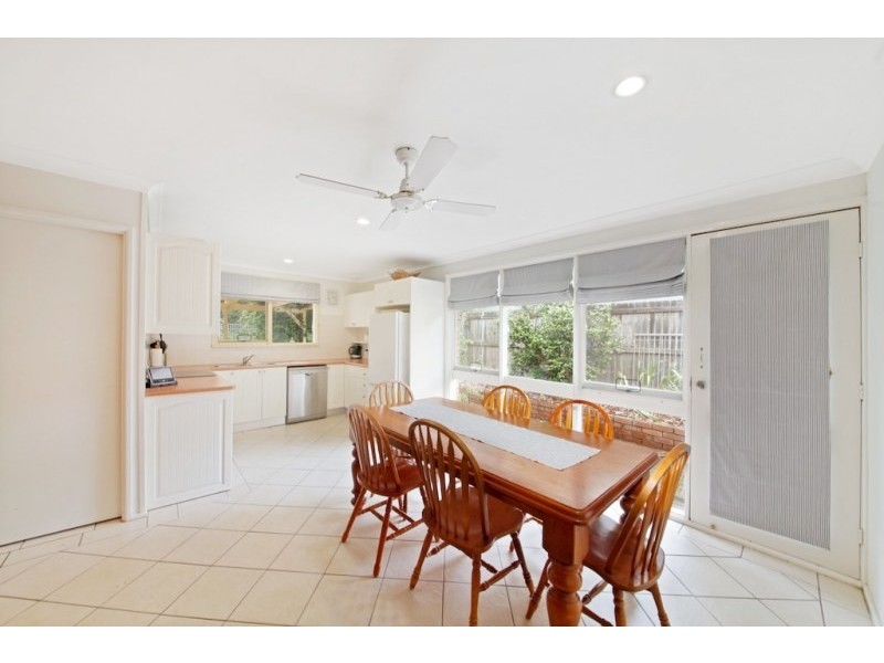 16 Araluen Place, Camden South NSW 2570