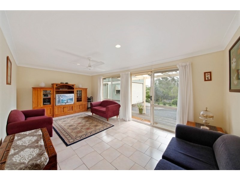 16 Araluen Place, Camden South NSW 2570