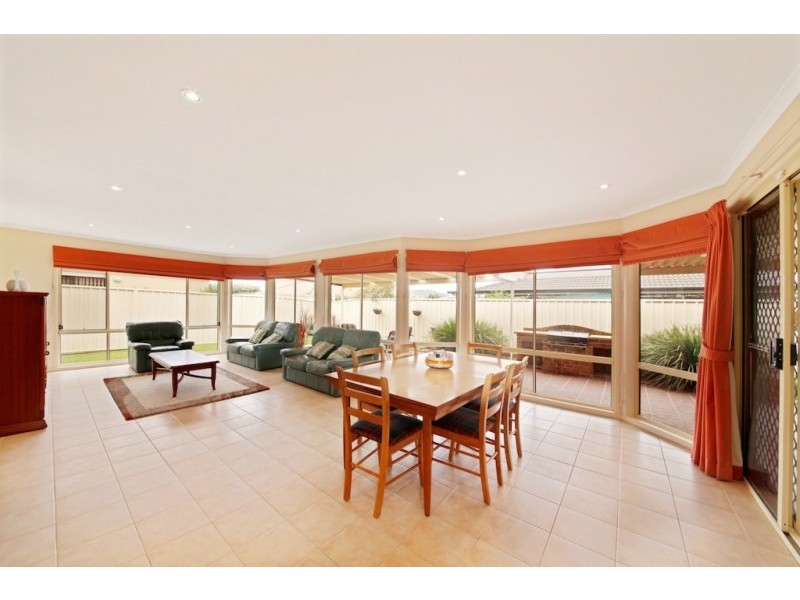 18 John Mclennon Circuit, Harrington Park NSW 2567