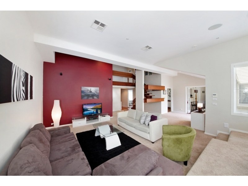 39 Griffith Avenue, Camden South NSW 2570