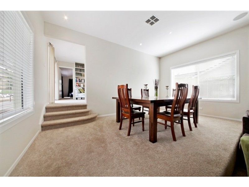 39 Griffith Avenue, Camden South NSW 2570