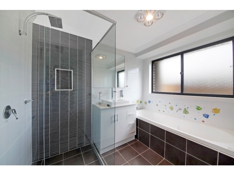 62 Moyengully Avenue, Mount Annan NSW 2567