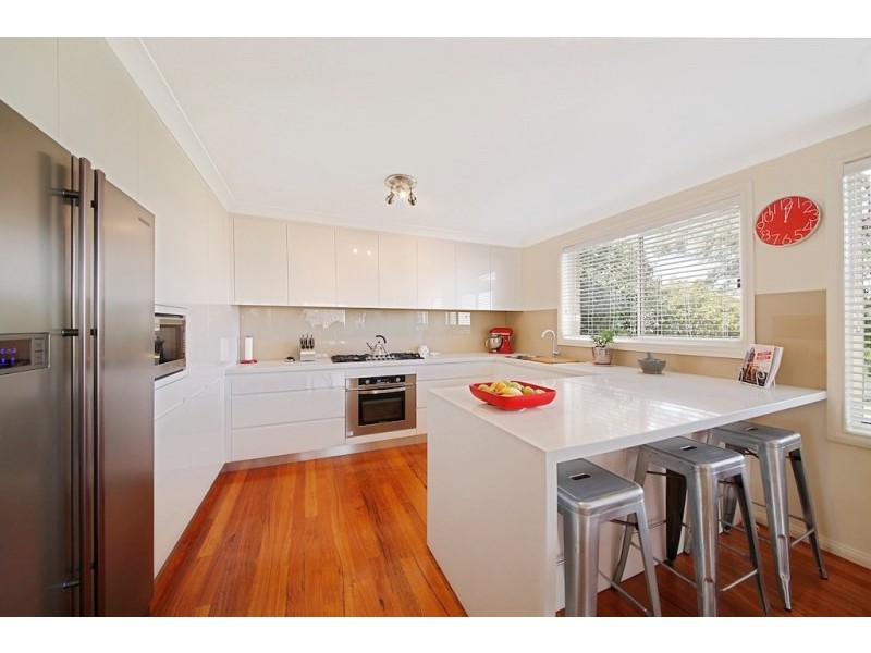 10 Glenbrook Place, The Oaks NSW 2570