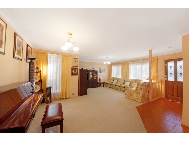 13 Holdsworth Drive, Narellan Vale NSW 2567