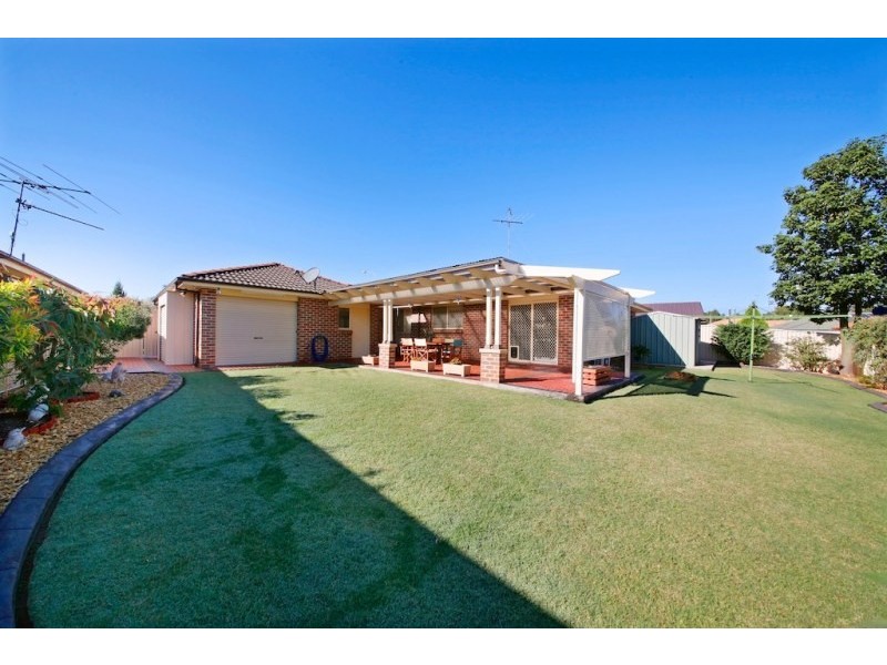 13 Holdsworth Drive, Narellan Vale NSW 2567