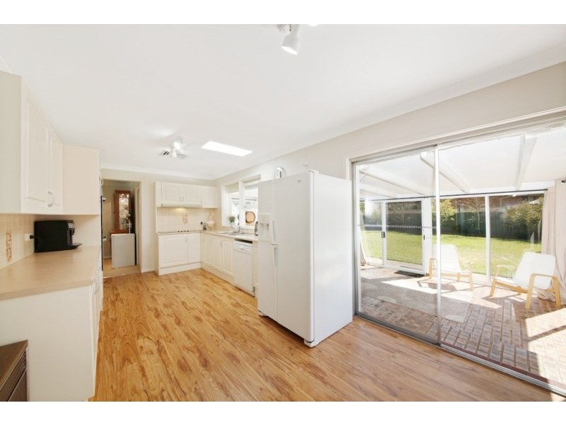 3 Adelong Place, Camden South NSW 2570