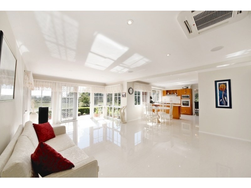 17 Centennial Lane, Ellis Lane NSW 2570