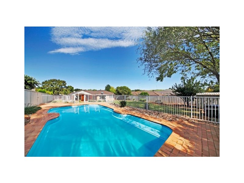 5 Ribbon Gum Place, Picton NSW 2571