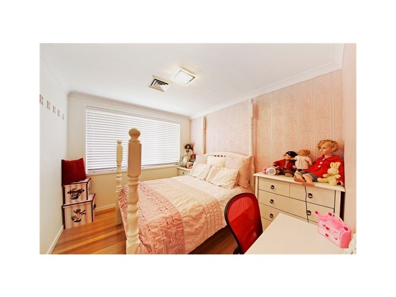 5 Ribbon Gum Place, Picton NSW 2571