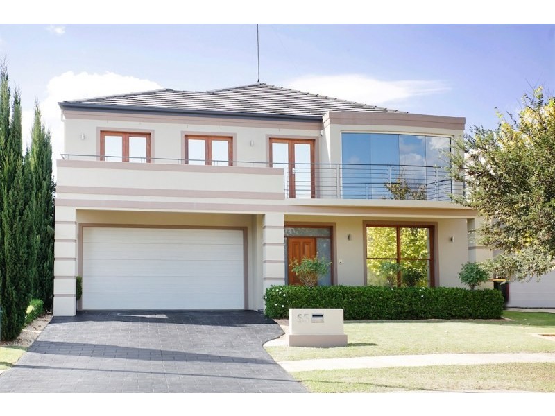 65 Sir Warwick Fairfax Drive, Harrington Park NSW 2567