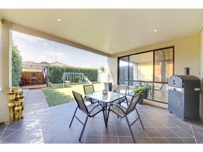 65 Sir Warwick Fairfax Drive, Harrington Park NSW 2567