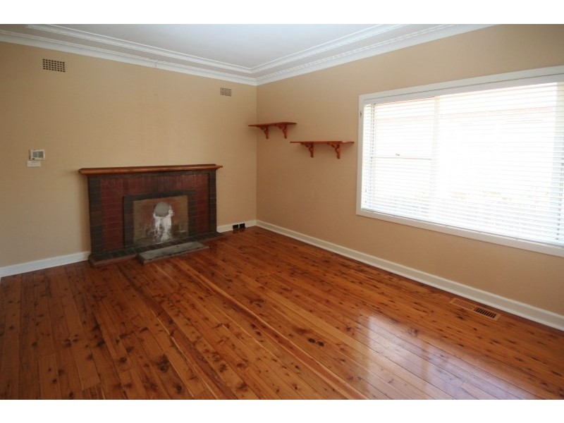 4 Old Hume Highway, Camden NSW 2570