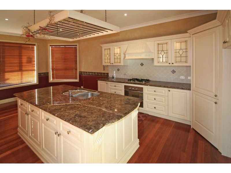 15 Hickson Circuit, Harrington Park NSW 2567