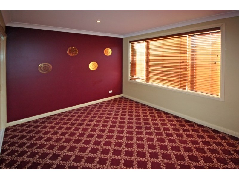 15 Hickson Circuit, Harrington Park NSW 2567