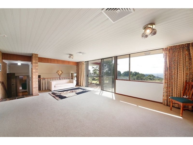15 Plateau Drive, Razorback NSW 2571