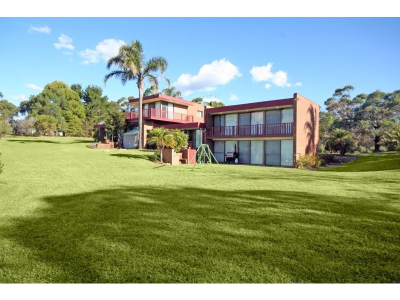 15 Plateau Drive, Razorback NSW 2571
