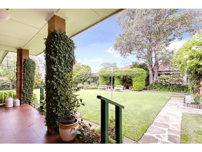 42 Macquarie Avenue, Camden NSW 2570