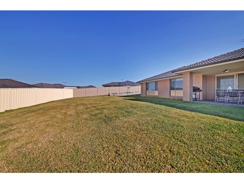 5 Breynia Court, Mount Annan NSW 2567
