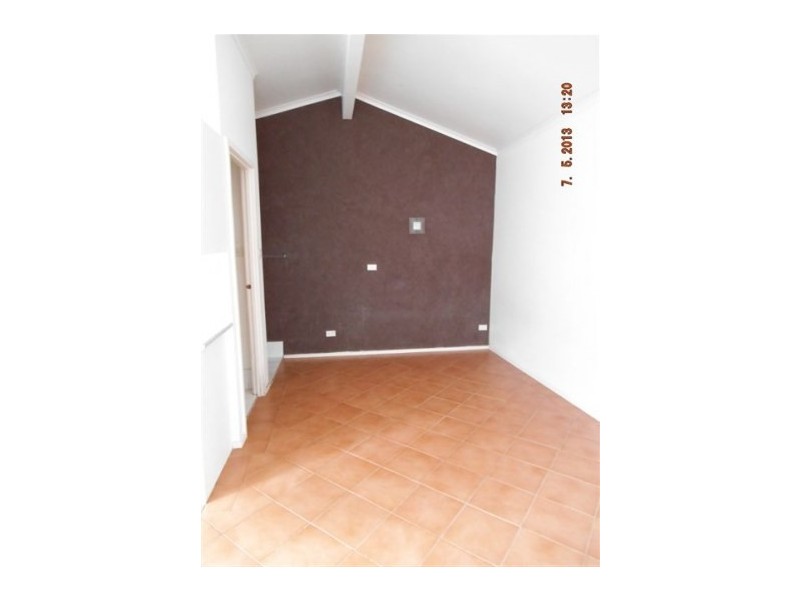 10a Elizabeth Macarthur Avenue, Camden South NSW 2570