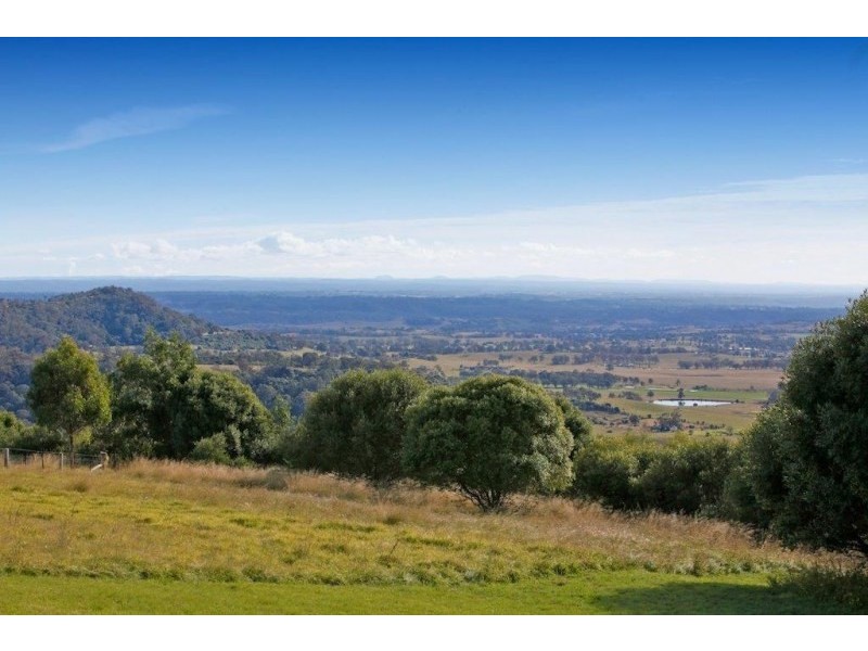 225 Old Razorback Road, Razorback NSW 2571