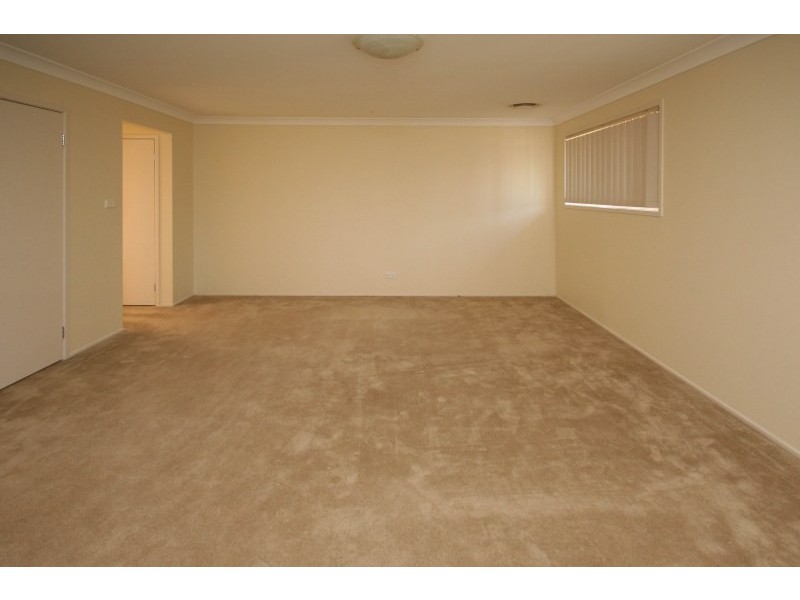 18 Tobin Avenue, Camden Park NSW 2570