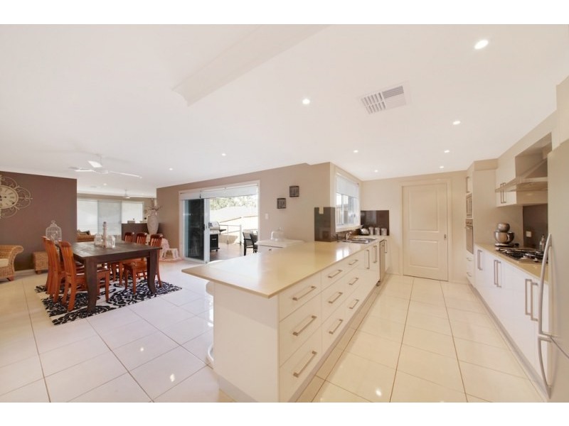 3 Balzer Street, Camden Park NSW 2570