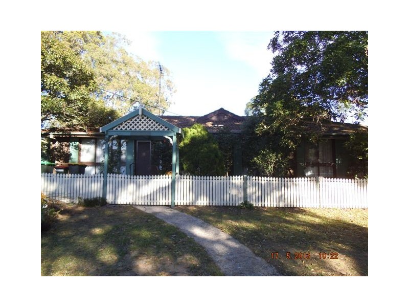 11 Lowe Crescent, Elderslie NSW 2570