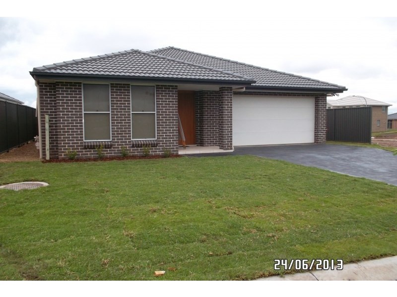 70 Discovery Circuit, Gregory Hills NSW 2557