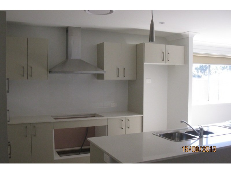 70 Discovery Circuit, Gregory Hills NSW 2557