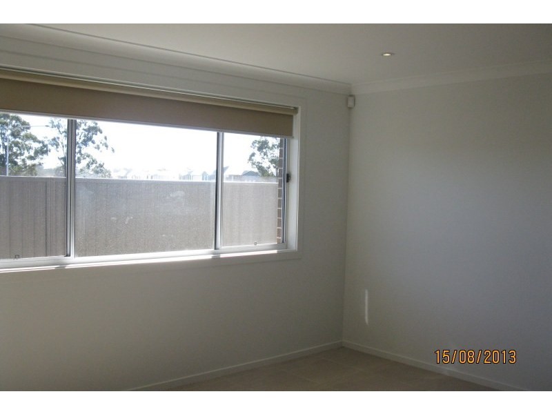 70 Discovery Circuit, Gregory Hills NSW 2557