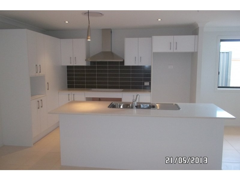 10 Galileo Street, Gregory Hills NSW 2557