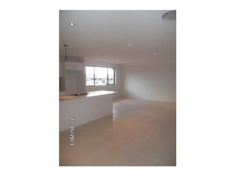 10 Galileo Street, Gregory Hills NSW 2557