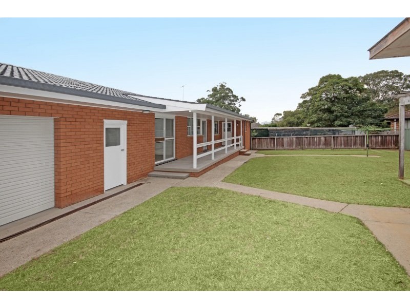 21 Greenaway Avenue, Camden South NSW 2570