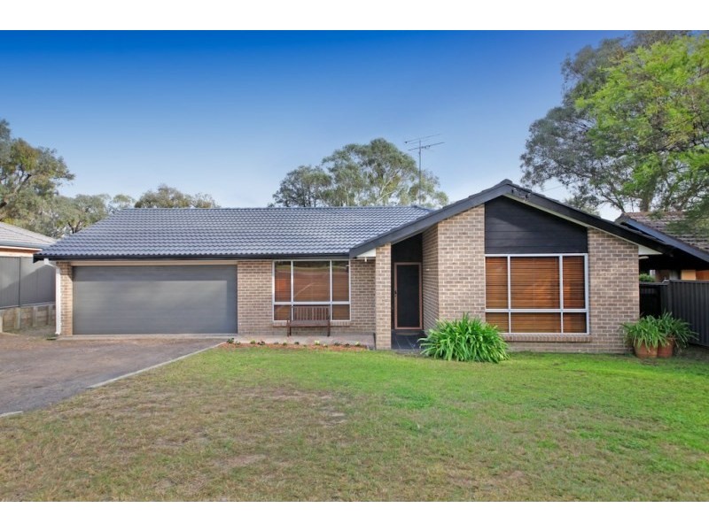 55 Dredge Avenue, Douglas Park NSW 2569