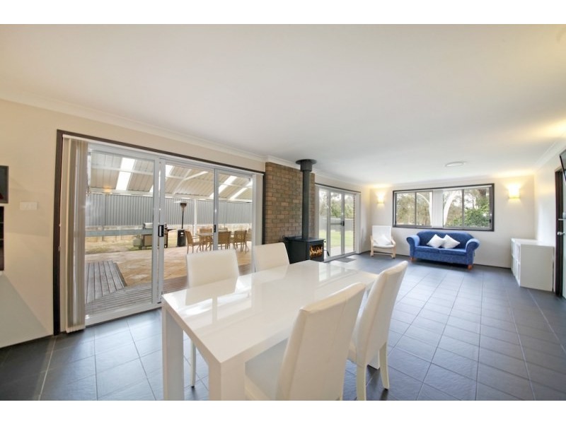 55 Dredge Avenue, Douglas Park NSW 2569