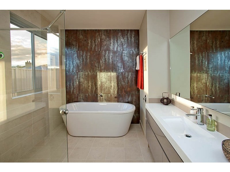 7 Barford Way, Harrington Park NSW 2567