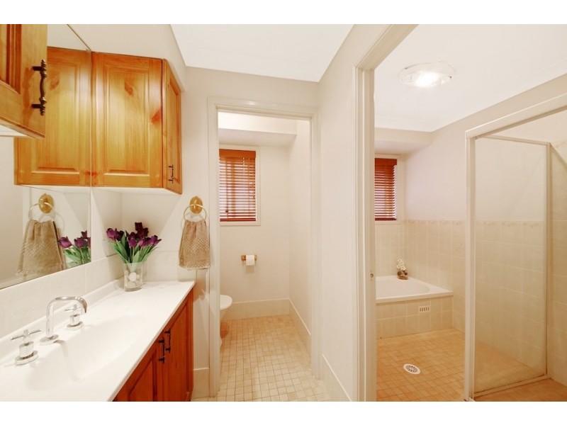 12 Woylie Avenue, St Helens Park NSW 2560