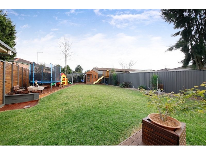 12 Woylie Avenue, St Helens Park NSW 2560
