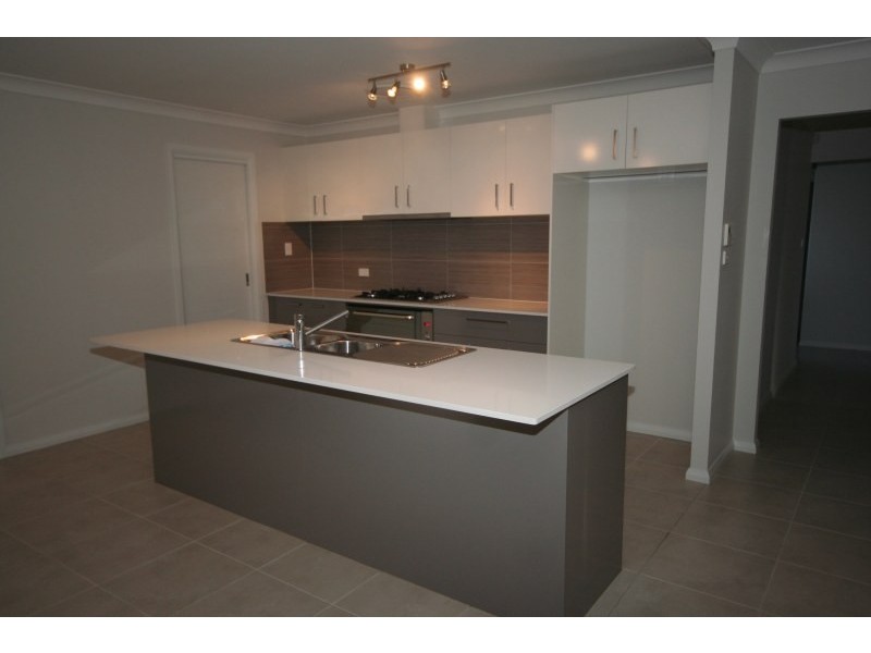5 Ancona Drive, Spring Farm NSW 2570